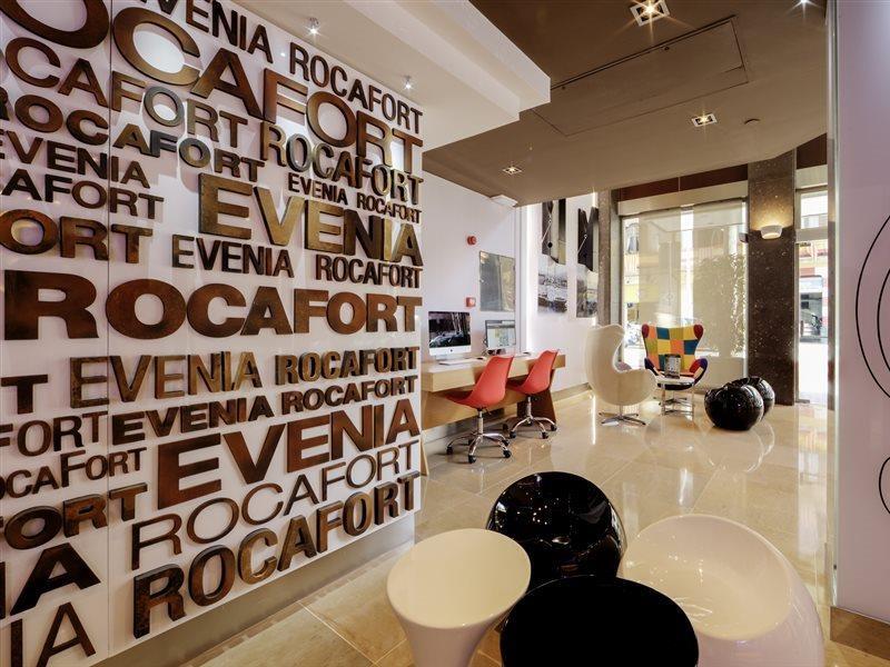 Evenia Rocafort Barcelona Exteriör bild