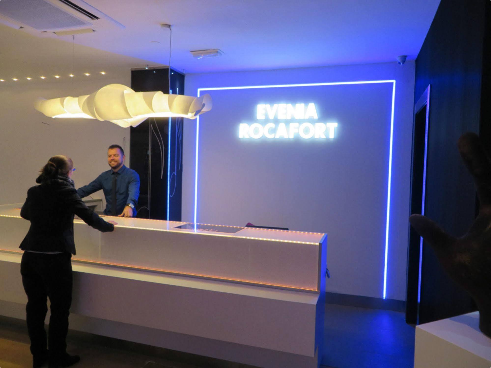 Evenia Rocafort Barcelona Exteriör bild